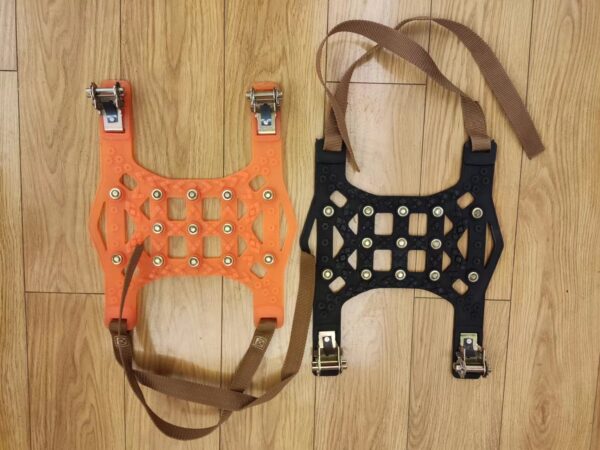 タイヤチェーン 非金属 車チェーン 非金属タイヤチェーン アイスバーン スノータイヤ スノーチェーン 車 ロック CYFIE ジャッキアップ不要 滑り止めチェーン サイズ調節可能 165-285mm対応 ゴム 軽自動車 耐磨耗 取付簡単 滑り止めタイヤ 冬の必需品 6本入 ギフト